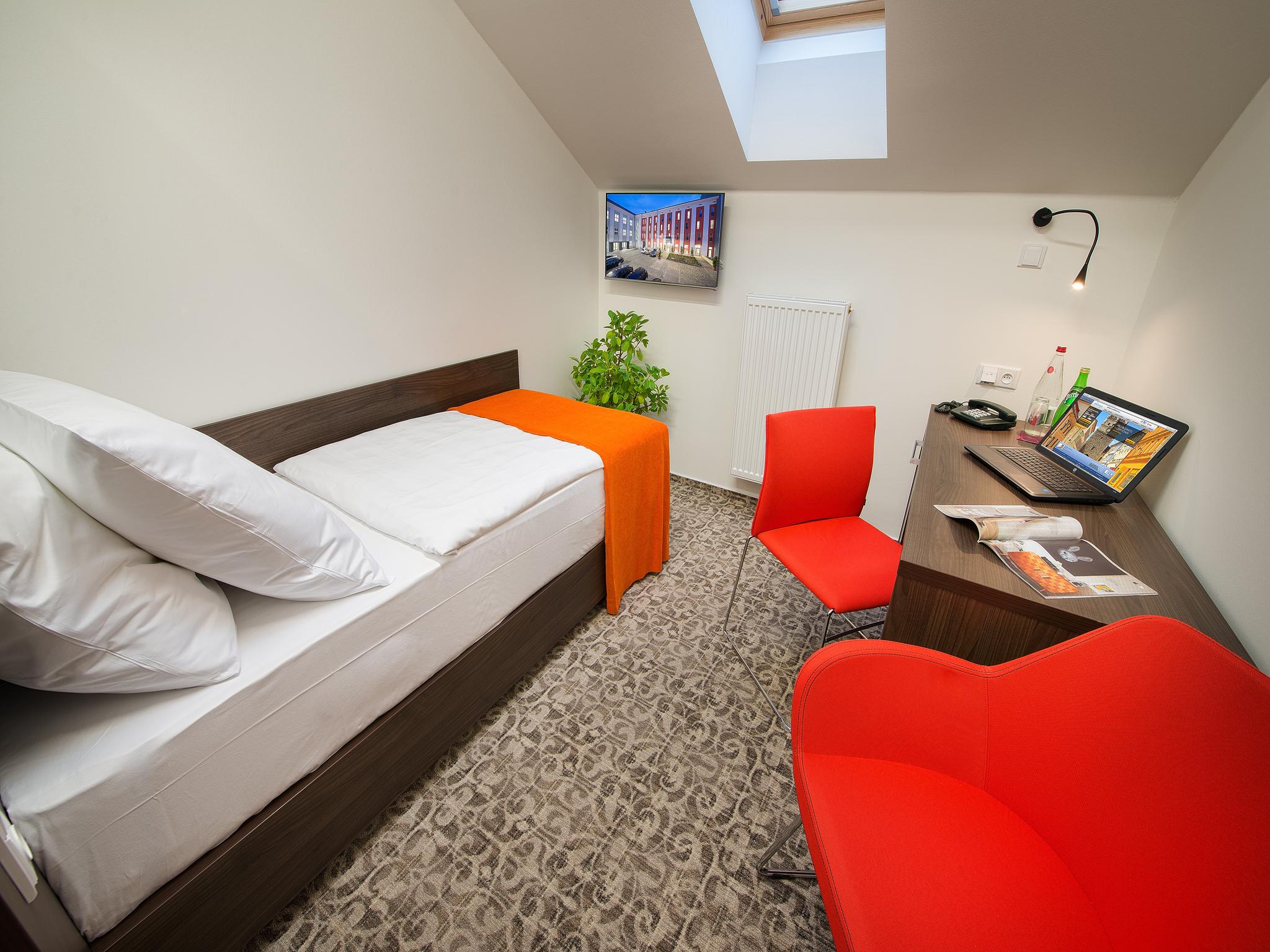 Ea Business Hotel Jihlava Kültér fotó