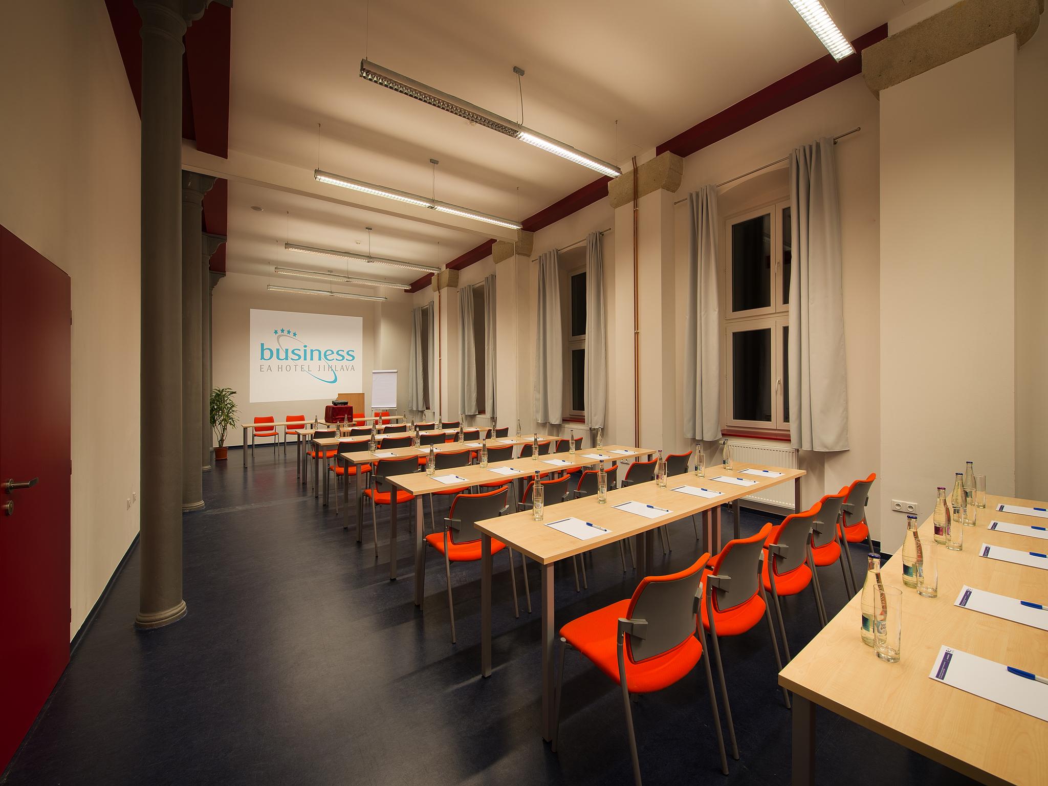 Ea Business Hotel Jihlava Kültér fotó
