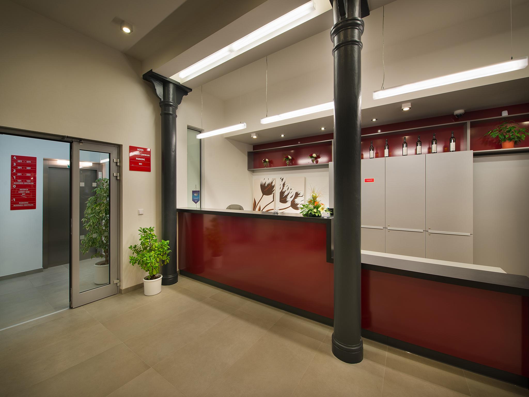 Ea Business Hotel Jihlava Kültér fotó