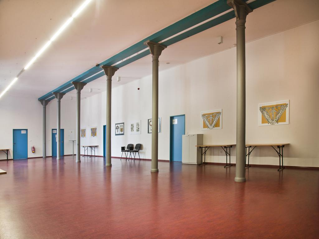 Ea Business Hotel Jihlava Kültér fotó